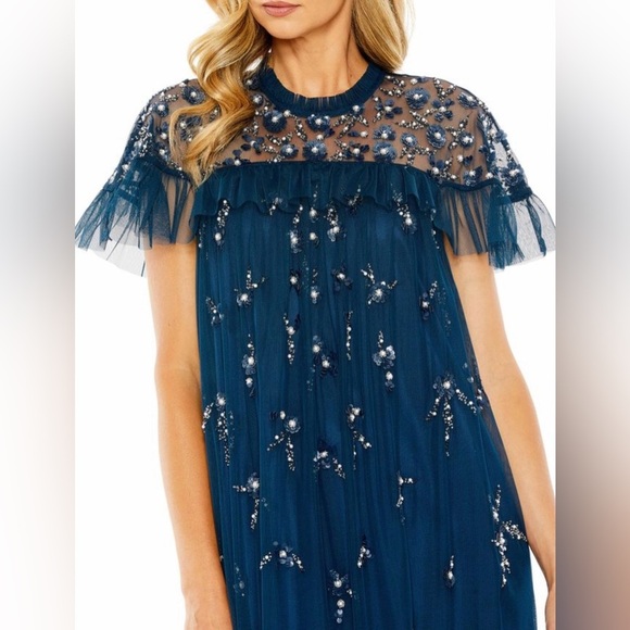 Mac Duggal 9262 NWOT High Neck Embellished Gown in Ocean Blue - Picture 4 of 9